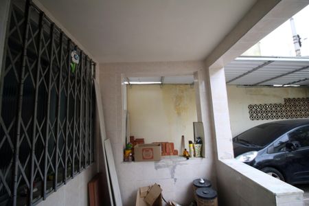 Casa para alugar com 145m², 3 quartos e sem vagaVaranda
