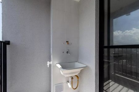 Apartamento à venda com 38m², 2 quartos e sem vaga Apartamento à venda com 38m², 2 quartos e sem vagaVaranda