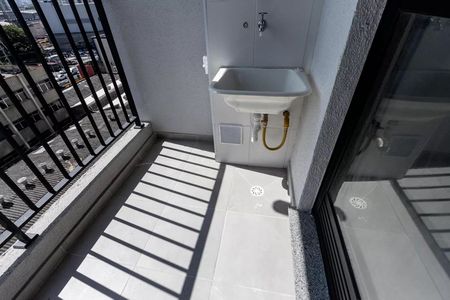 Varanda de apartamento à venda com 2 quartos, 38m² em Lapa de Baixo, São Paulo
