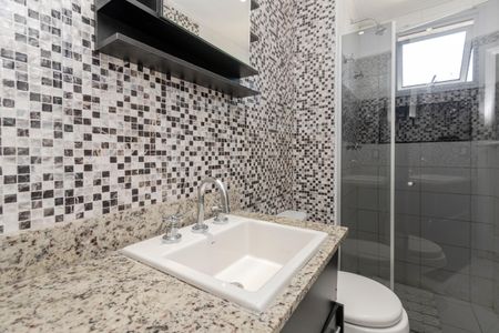 Apartamento à venda com 111m², 2 quartos e 2 vagasBanheiro da Suíte