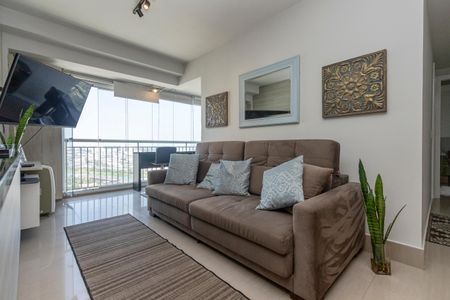 Apartamento à venda com 111m², 2 quartos e 2 vagasSala