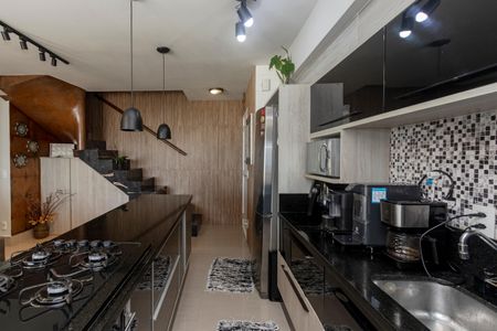 Apartamento à venda com 111m², 2 quartos e 2 vagasCozinha