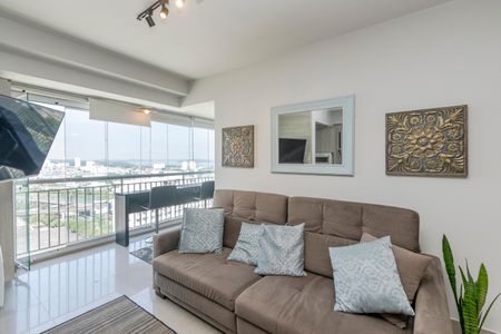 Apartamento à venda com 111m², 2 quartos e 2 vagasSala