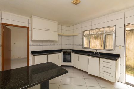 Casa à venda com 300m², 4 quartos e 2 vagasCozinha