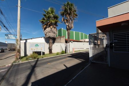 Apartamento para alugar com 54m², 2 quartos e 1 vagaFachada