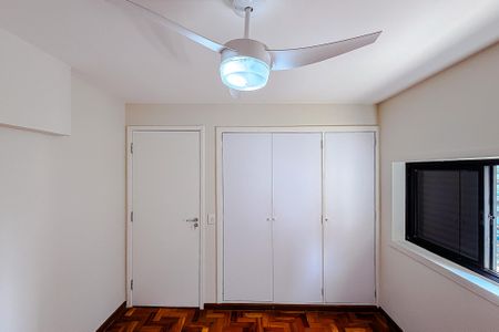 Apartamento à venda com 90m², 3 quartos e 1 vagaQuarto 2