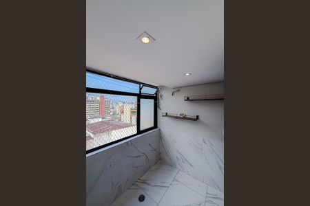 Apartamento à venda com 90m², 3 quartos e 1 vagaÁrea de Serviço
