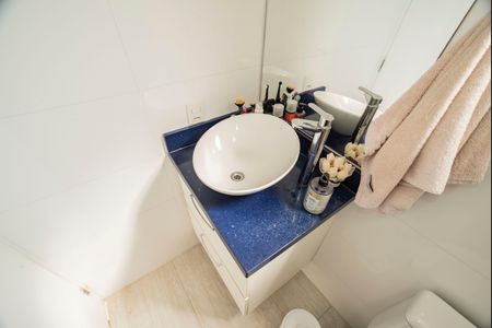 Apartamento à venda com 59m², 2 quartos e 1 vagaBanheiro da Suíte