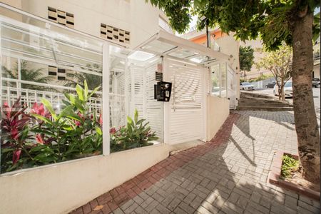 Apartamento à venda com 59m², 2 quartos e 1 vagaFrente