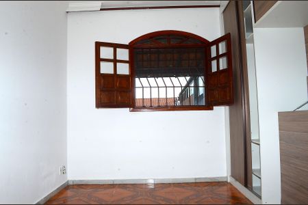 Casa para alugar com 110m², 3 quartos e 2 vagasQuarto 3