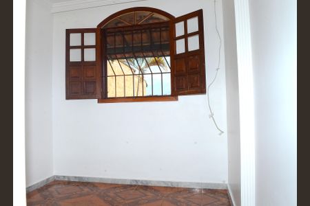 Casa para alugar com 110m², 3 quartos e 2 vagasQuarto 2