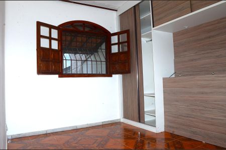 Casa para alugar com 110m², 3 quartos e 2 vagasQuarto 3