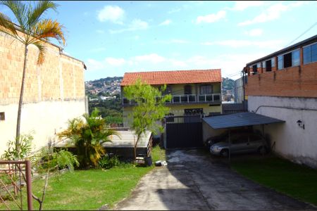 Casa para alugar com 110m², 3 quartos e 2 vagasÁrea externa