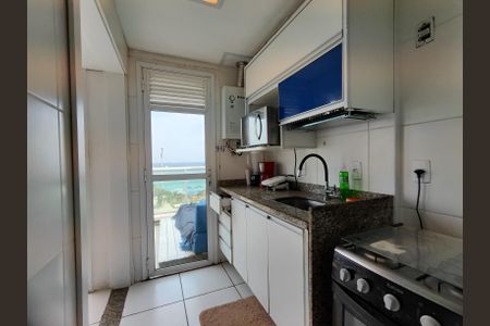 Apartamento à venda com 84m², 2 quartos e 2 vagas Apartamento à venda com 84m², 2 quartos e 2 vagasCozinha