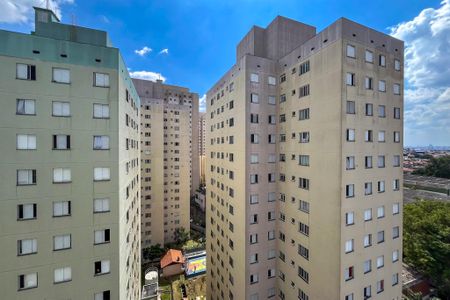 Vista da Sala de apartamento para alugar com 2 quartos, 45m² em Parque Fongaro, São Paulo