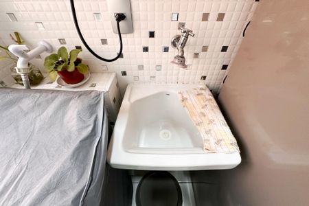 Apartamento à venda com 59m², 2 quartos e 1 vagaÁrea de Serviço