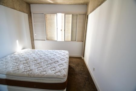 Quarto de apartamento à venda com 1 quarto, 50m² em Centro, Campinas