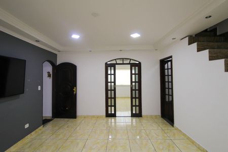 Sala de casa para alugar com 3 quartos, 180m² em Jardim Sao Roberto, São Paulo