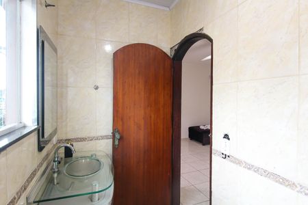 Casa para alugar com 180m², 3 quartos e sem vagaBanheiro da Suíte