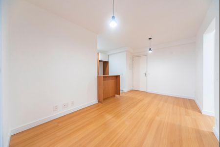 Sala de apartamento para alugar com 2 quartos, 68m² em Casa Branca, Santo André