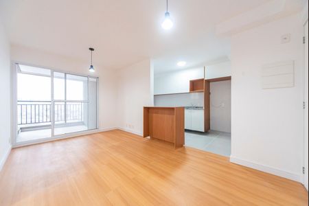 Sala de apartamento para alugar com 2 quartos, 68m² em Casa Branca, Santo André