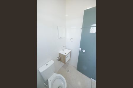 Banheiro de apartamento para alugar com 1 quarto, 23m² em Jardim de Alah, Taubaté