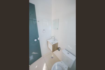 Banheiro de apartamento para alugar com 1 quarto, 23m² em Jardim de Alah, Taubaté