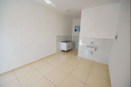 Apartamento para alugar com 23m², 1 quarto e sem vagaSala e Quarto