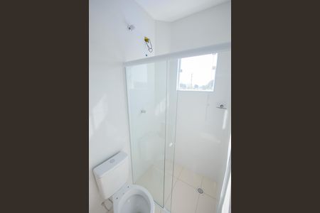 Banheiro de apartamento para alugar com 1 quarto, 23m² em Jardim de Alah, Taubaté