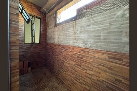 Quintal de casa para alugar com 2 quartos, 90m² em Jardim Boa Vista (zona Oeste), Osasco