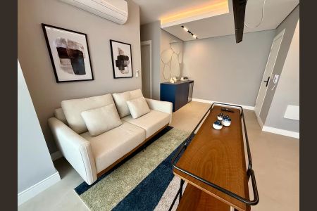 Apartamento para alugar com 60m², 2 quartos e 1 vagaSala/Cozinha