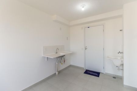 Sala - Cozinha de apartamento para alugar com 2 quartos, 37m² em Guaianases, São Paulo