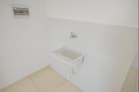 Cozinha e Área de Serviço de apartamento para alugar com 1 quarto, 23m² em Jardim de Alah, Taubaté