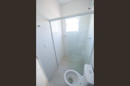 Banheiro de apartamento para alugar com 1 quarto, 23m² em Jardim de Alah, Taubaté