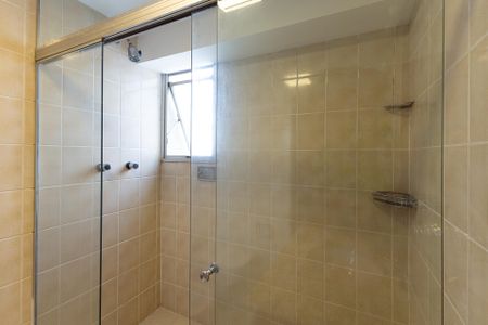Apartamento à venda com 172m², 3 quartos e 2 vagasBanheiro Social