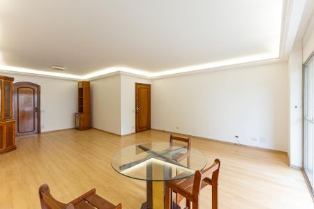 Apartamento à venda com 172m², 3 quartos e 2 vagasSala