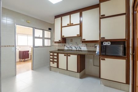 Apartamento à venda com 172m², 3 quartos e 2 vagasCozinha