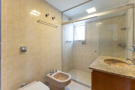 Apartamento à venda com 172m², 3 quartos e 2 vagasBanheiro Social