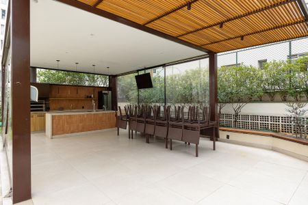 Apartamento à venda com 172m², 3 quartos e 2 vagasÁrea comum - Churrasqueira