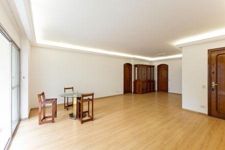Apartamento à venda com 172m², 3 quartos e 2 vagasSala