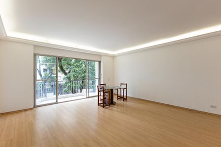 Apartamento à venda com 172m², 3 quartos e 2 vagasSala