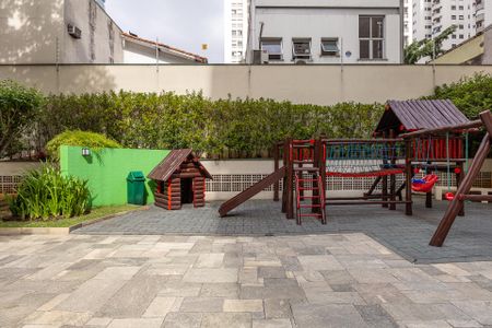 Apartamento à venda com 172m², 3 quartos e 2 vagasÁrea comum - Playground
