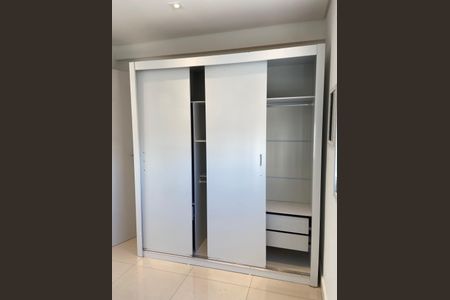 Apartamento para alugar com 81m², 2 quartos e 1 vagaQuarto 3