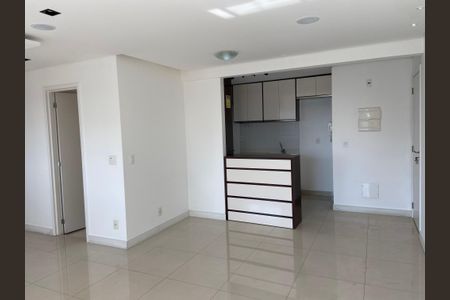 Apartamento para alugar com 81m², 2 quartos e 1 vagaSala
