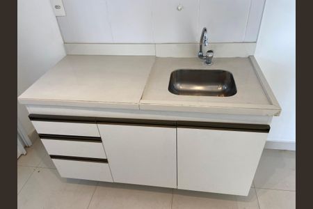 Apartamento para alugar com 81m², 2 quartos e 1 vagaCozinha
