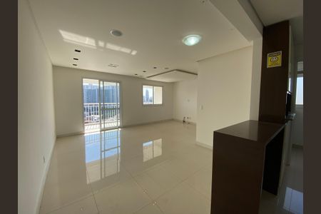 Sala de apartamento para alugar com 2 quartos, 77m² em Vila Sonia, São Paulo