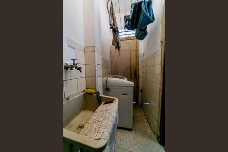 Apartamento à venda com 84m², 3 quartos e sem vagaBanheiro de serviço