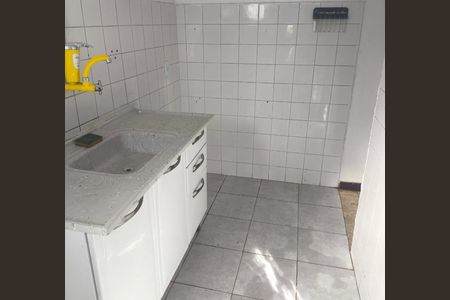 Casa para alugar com 2 quartos, 48m² em Cosmos, Rio de Janeiro