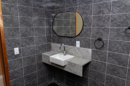 Casa para alugar com 102m², 1 quarto e 1 vagaBanheiro