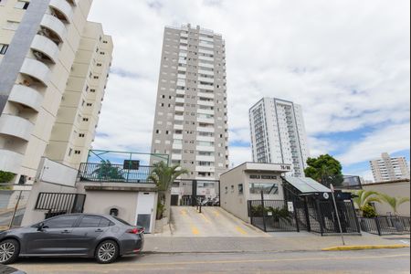 Apartamento para alugar com 76m², 2 quartos e 1 vagaFachada do Condomínio